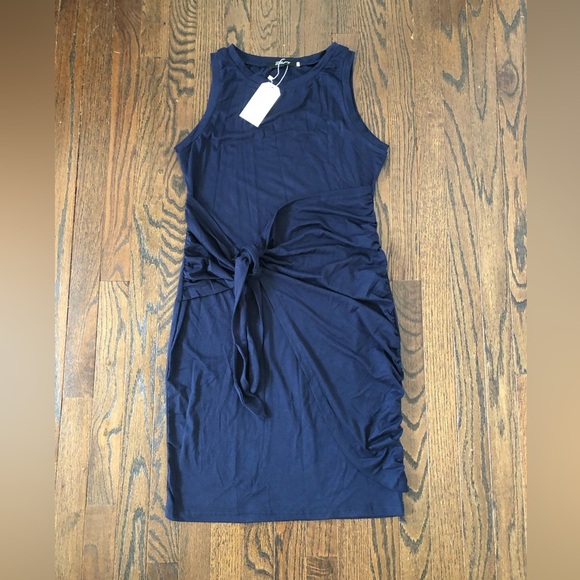 LILLUSORY Women's M Navy Blue Sleeveless Bodycon Side Ruched Mini Dress - NWT!! - Picture 4 of 10